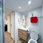 Urbanflat 42 - Two-Bedroom Flat In Center Of Paris