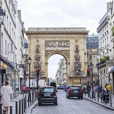 Urbanflat 42 - Two-bedroom Flat In Center Of * Paris
